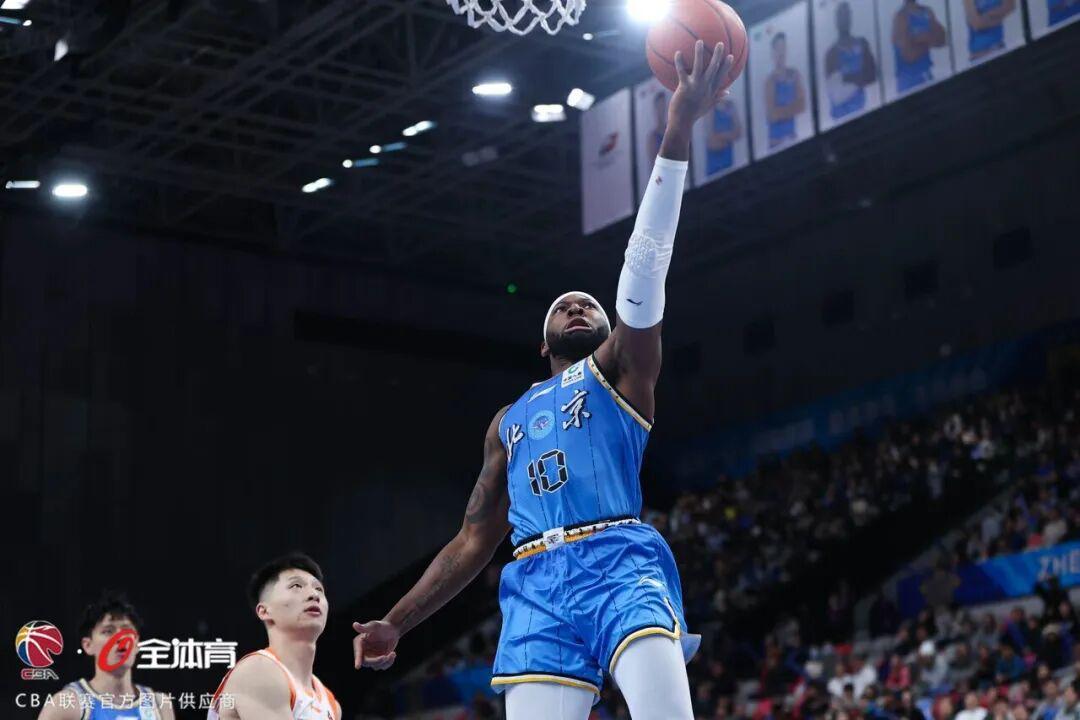 北京89-85险胜江苏