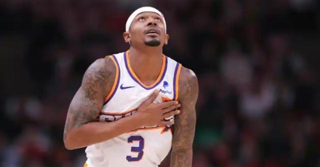 1737526757245004821.png 开云体育官网-转机!比尔愿放弃交易否决权 或联手字母哥利拉德