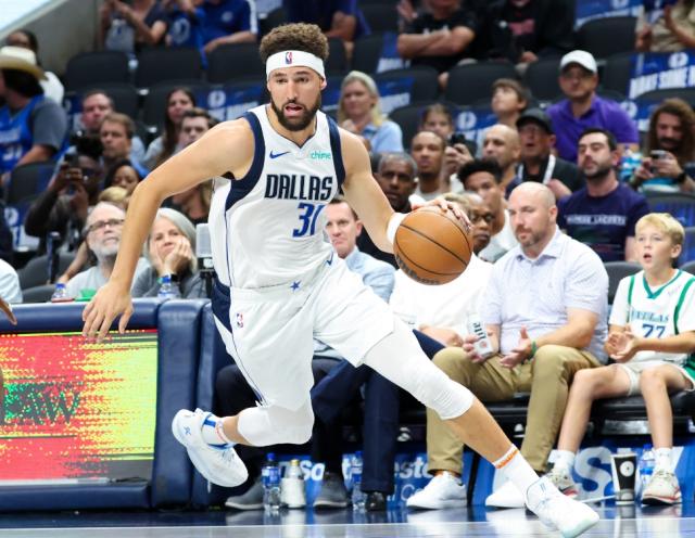 开云体育中国-汤普森首秀表现糟糕 正负值全场最低拿紧张当理由