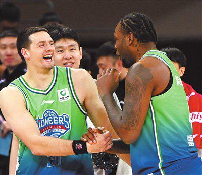 主场大胜 天津男篮迎来两连胜