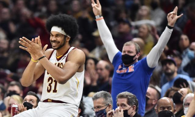 开云体育官网-阿伦：从没想过能拿亿元合同 骑士目标打进季后赛