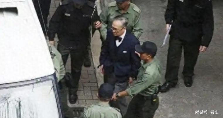 开云体育官网-“治港败类”曾荫权：治理香港7年，为何却在卸任后，获刑20个月