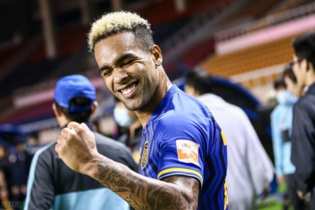 开云体育入口-2020亚洲金球奖格局②伊涅斯塔第4 特谢拉并列第7